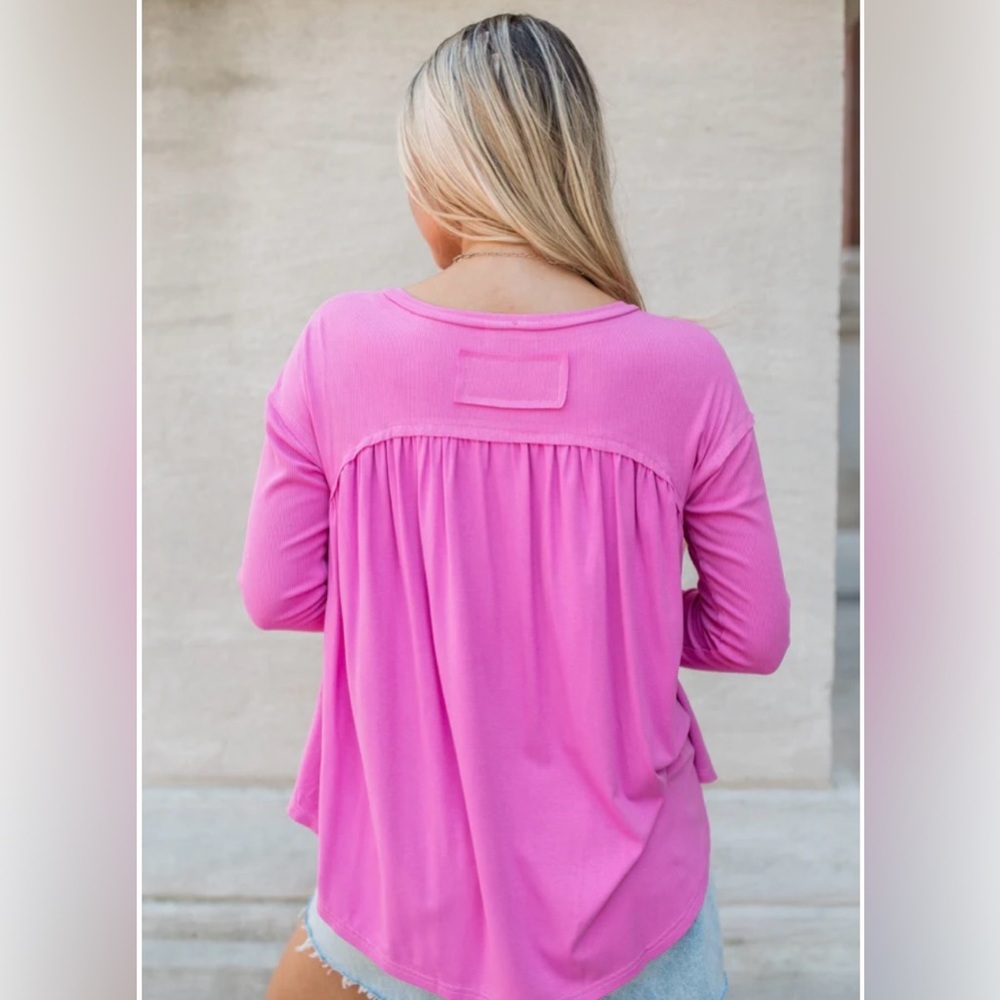 NWOT Pink Lily Pink Ribbed Knit Oversized Henley Top - Picture 3 of 8